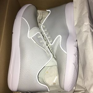 White Jordan eclipses NEW